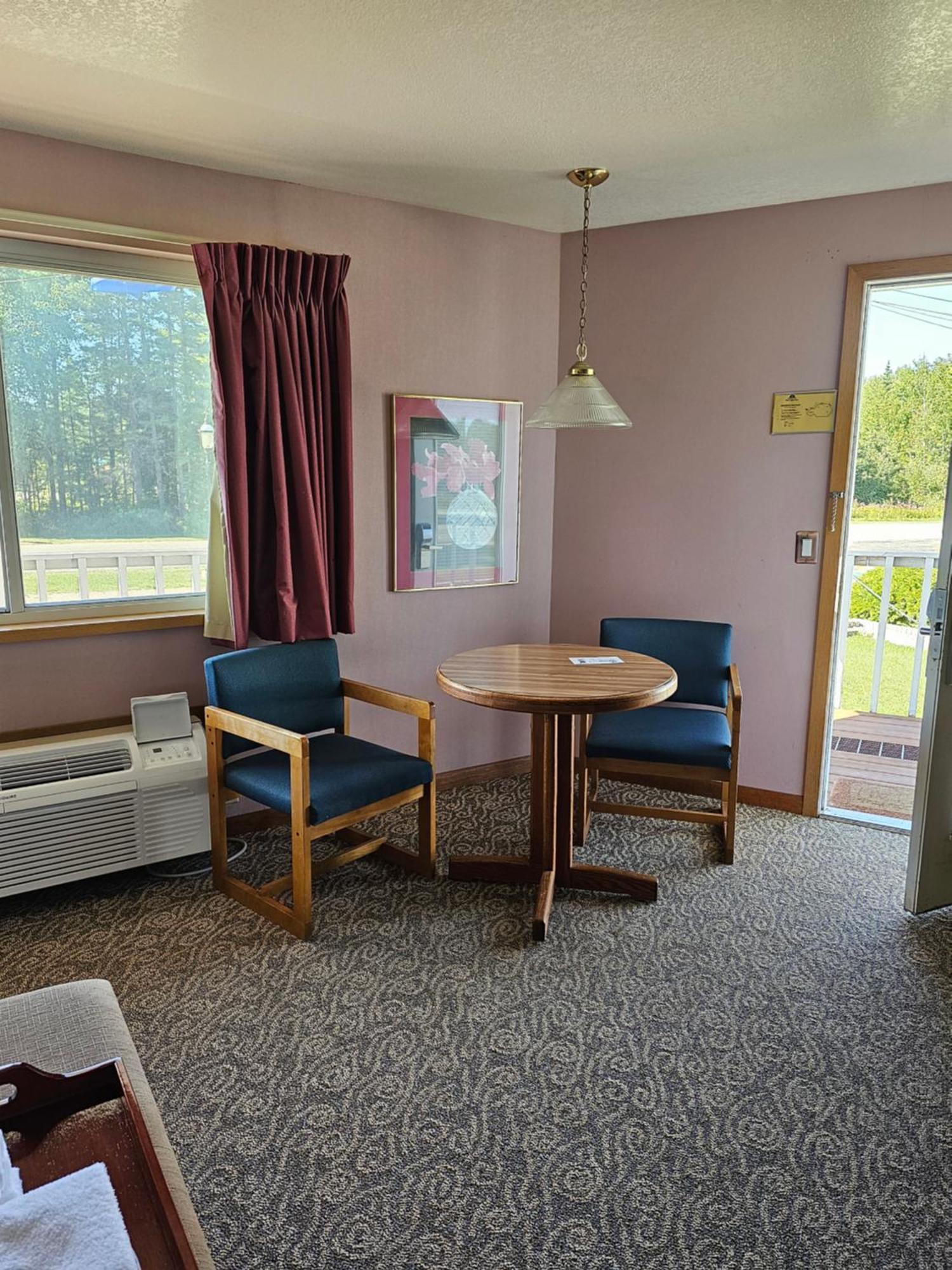 Travelodge By Wyndham Макіно-Сіті Екстер'єр фото